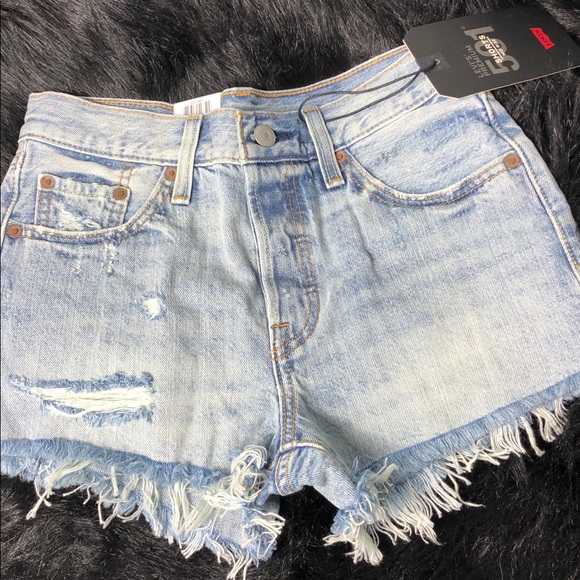 Levi’s 501’s Button Fly Waveline Denim Shorts - Picture 4 of 9